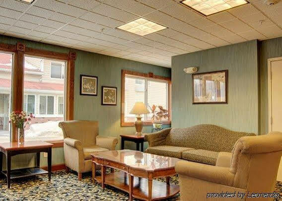 Towneplace Suites By Marriott Hadley Amherst Exterior photo